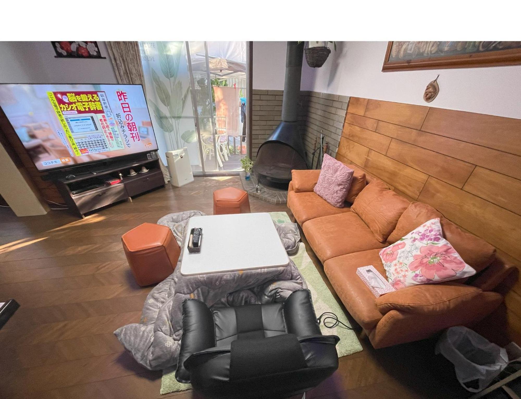 Tatami Room & Living Room Equipped With Multinational Tv And Fire, Bbq Corner In Tokyo Downtown House Zewnętrze zdjęcie