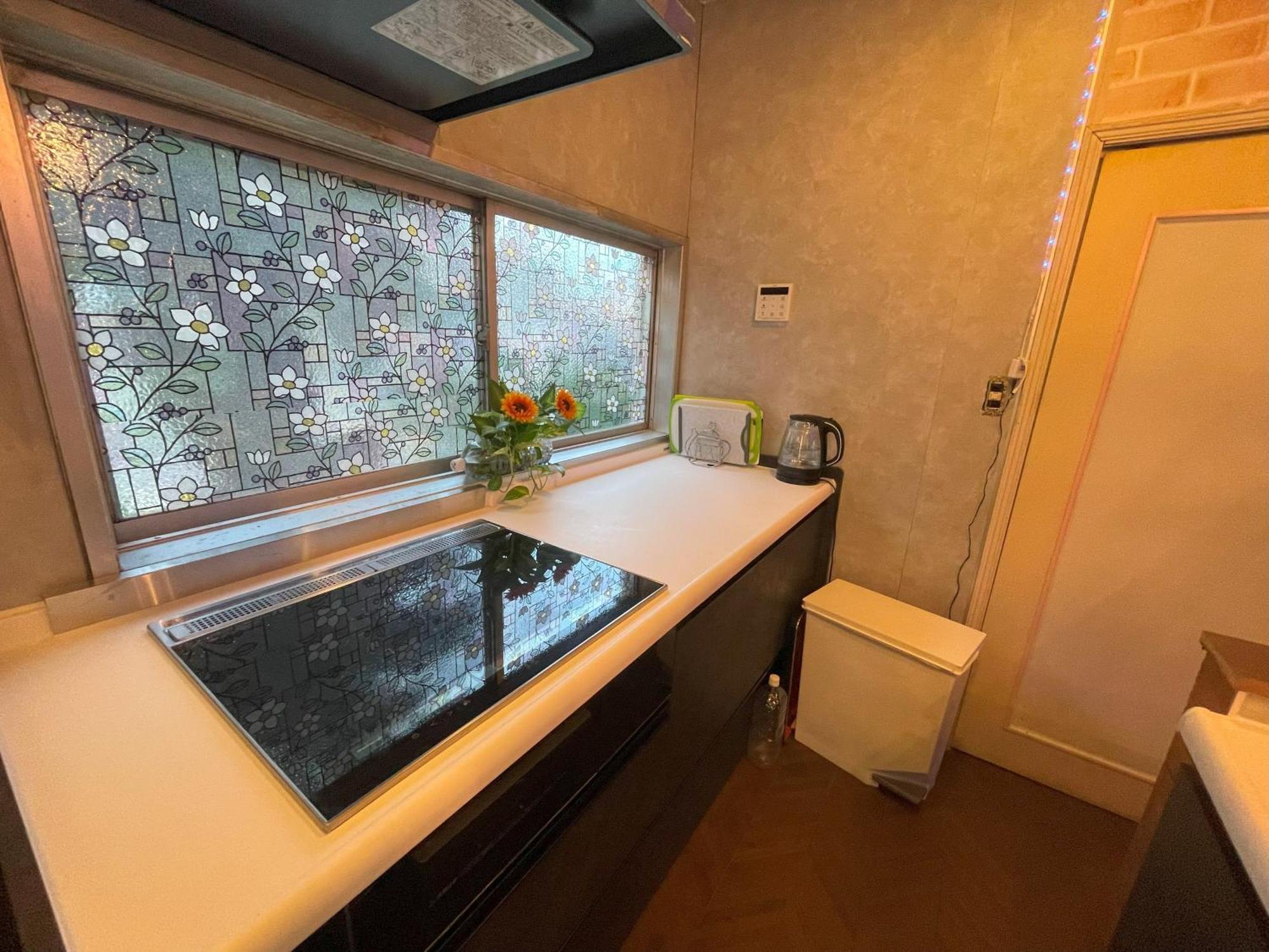 Tatami Room & Living Room Equipped With Multinational Tv And Fire, Bbq Corner In Tokyo Downtown House Zewnętrze zdjęcie